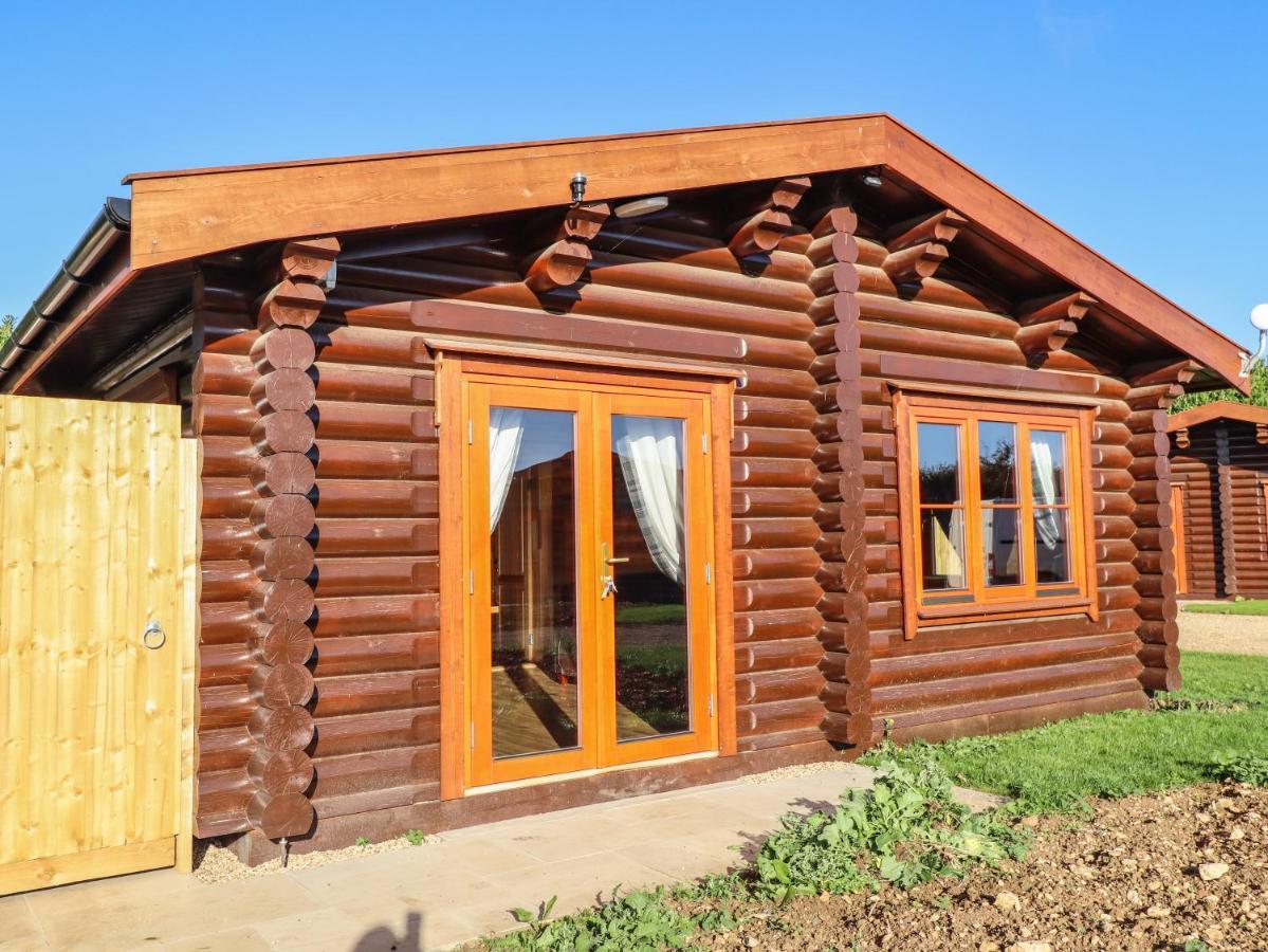 Holly Lodge Оакхам Экстерьер фото
